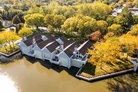 235 Heron Creek Dr, Sandusky, OH 44870