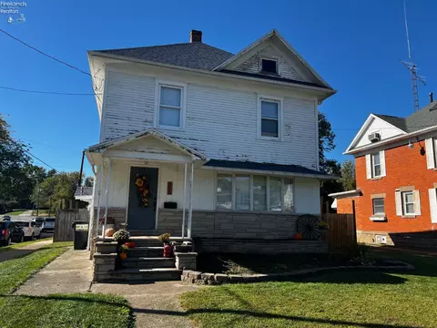 114 Glendale Ave, Bellevue, OH 44811