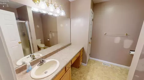105 Caleb Dr, Clyde, OH 43410 photo 26