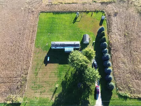 1749 County Road 270, Clyde, OH 43410