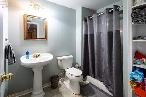 Bath - 1245 Wheeler Dr, Huron, OH 44839 photo 5 of 5