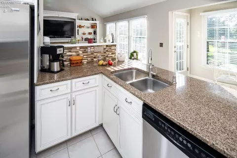 Kitchen - 1245 Wheeler Dr, Huron, OH 44839 photo 4 of 4