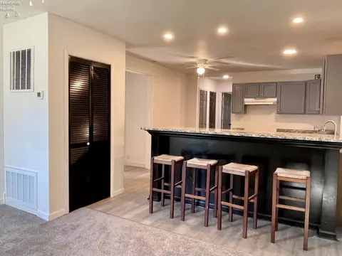 Kitchen - 215 Dixie Ave, Sandusky, OH 44870 photo 1 of 5