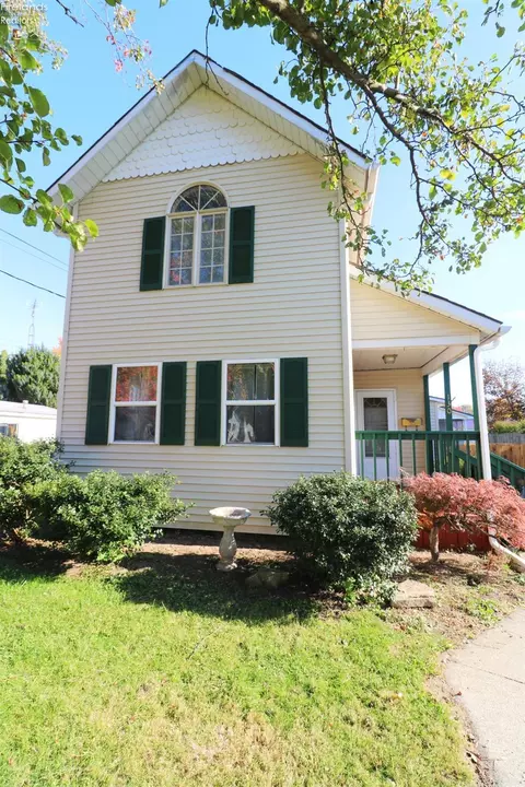 130 Newton St, Norwalk, OH 44857