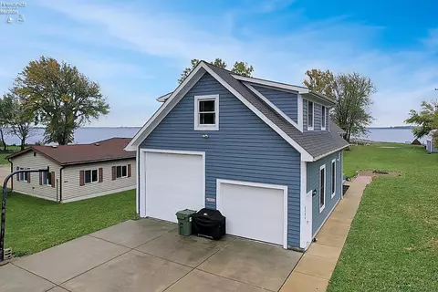 6584 E Bayshore Rd, Marblehead, OH 43440 photo 12