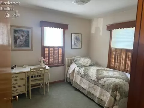 249 Madden St, Bellevue, OH 44811 photo 9