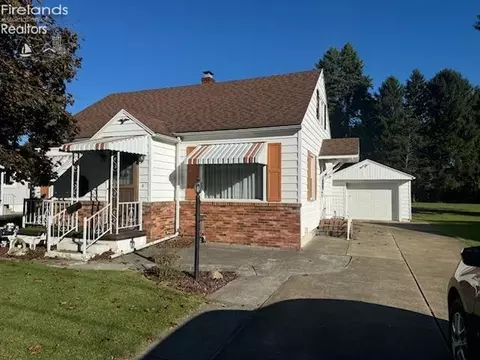 249 Madden St, Bellevue, OH 44811