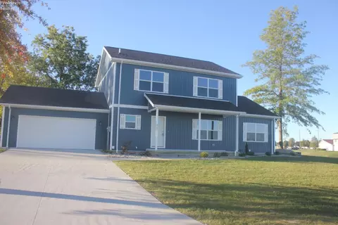 203 Caleb Dr, Fremont, OH 43420
