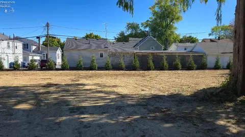 304 Center St, Huron, OH 44839 photo 15