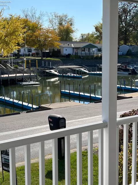 5683 E Constitution Blvd, Marblehead, OH 43440 photo 6