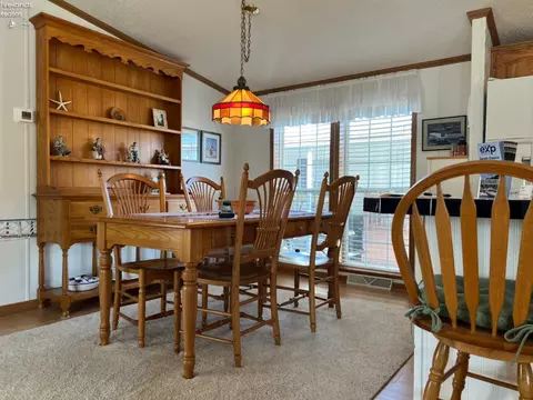 5683 E Constitution Blvd, Marblehead, OH 43440 photo 11