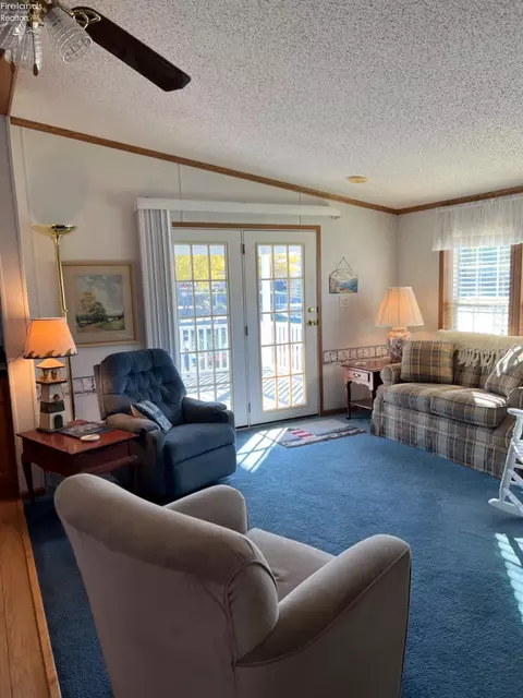 5683 E Constitution Blvd, Marblehead, OH 43440 photo 8