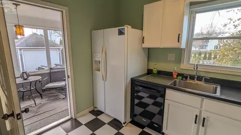 226 Ohio St, Huron, OH 44839 photo 23