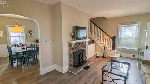 226 Ohio St, Huron, OH 44839 photo 5