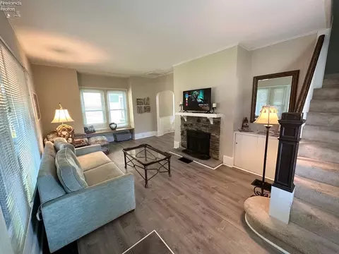 226 Ohio St, Huron, OH 44839 photo 7