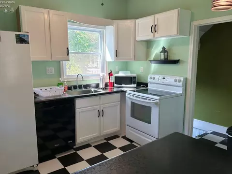 226 Ohio St, Huron, OH 44839 photo 21