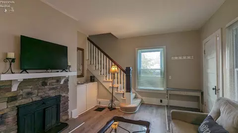 226 Ohio St, Huron, OH 44839 photo 6