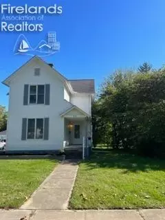 610 Castalia St, Bellevue, OH 44811