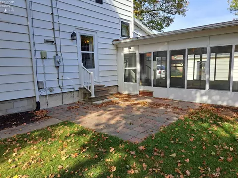 8133 Main St, Old Fort, OH 44861 photo 24