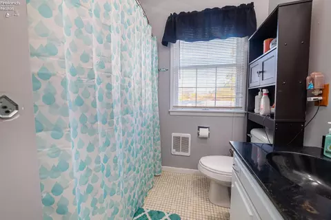 570 Butte St, Willard, OH 44890 photo 20