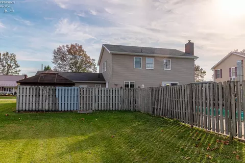 570 Butte St, Willard, OH 44890 photo 34