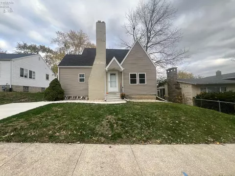 609 S Wood St, Fremont, OH 43420