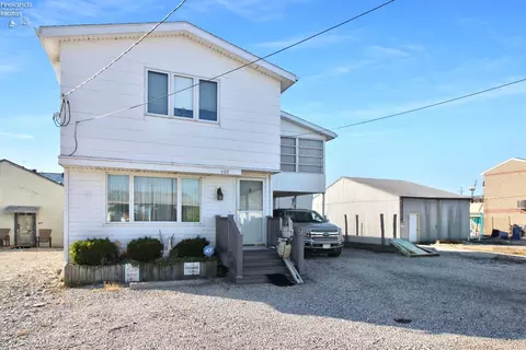 405 Anderson St, Sandusky, OH 44870