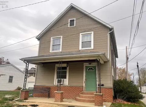 214 Euclid St, Willard, OH 44890