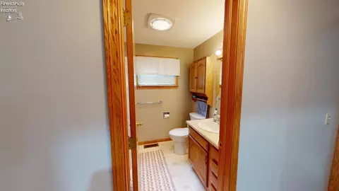819 Dale Ave, Willard, OH 44890 photo 15