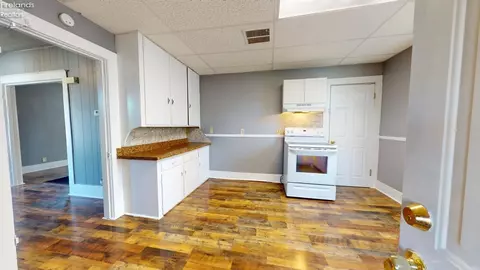 Kitchen - 420 W Maple St, Willard, OH 44890 photo 1 of 2