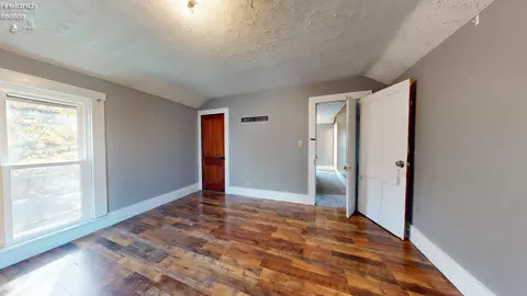 Bedroom - 420 W Maple St, Willard, OH 44890 photo 3 of 4