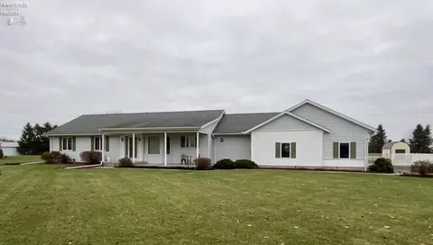 573 County Road 242, Fremont, OH 43420