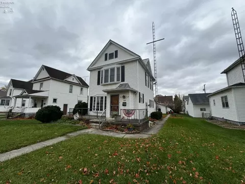 508 Woodbine St, Willard, OH 44890 photo 2