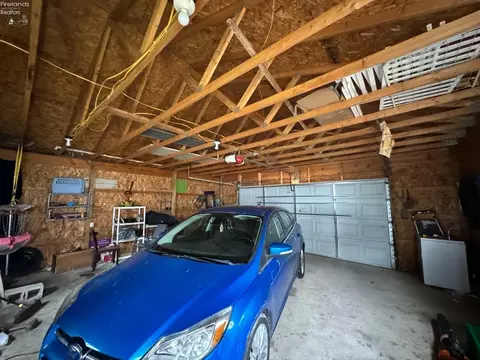 508 Woodbine St, Willard, OH 44890 photo 23