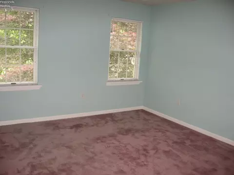 Bedroom - 838 Gloucester Dr, Huron, OH 44839 photo 3 of 8