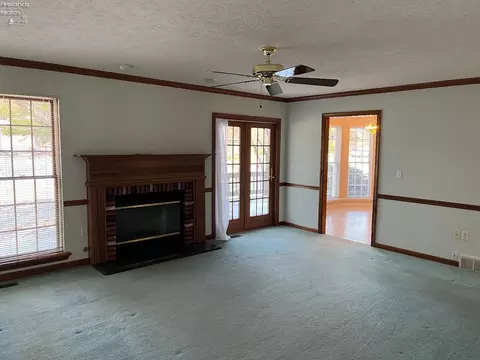 Living - 838 Gloucester Dr, Huron, OH 44839 photo 3 of 4