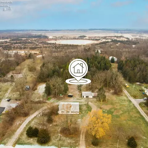 9533 E Bayshore Rd, Marblehead, OH 43440