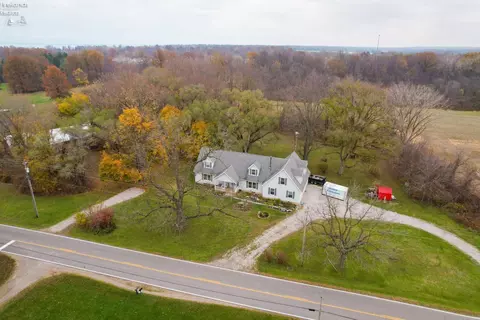 7012 Joppa Rd, Vermilion, OH 44089