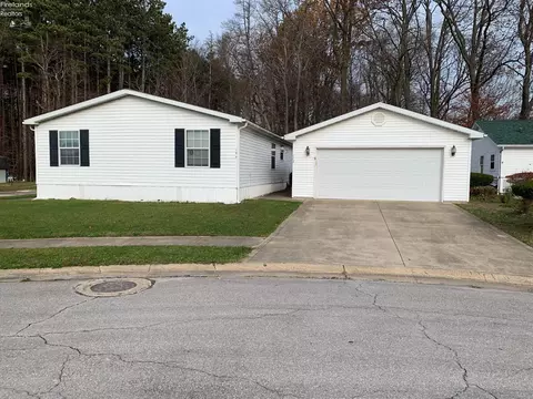 520 Milan Ave #172, Norwalk, OH 44857