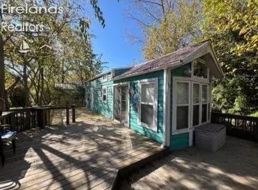 1233 Fox Rd #46, Middle Bass, OH 43446
