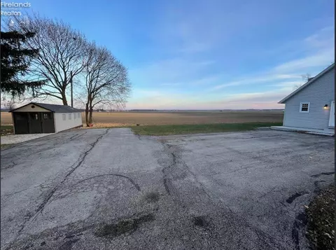 4107 Bouman Rd, Willard, OH 44890 photo 6