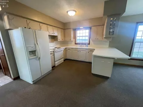 4107 Bouman Rd, Willard, OH 44890 photo 11
