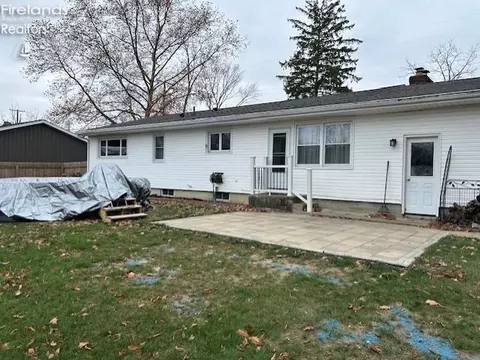 208 Woodside, Huron, OH 44839 photo 2