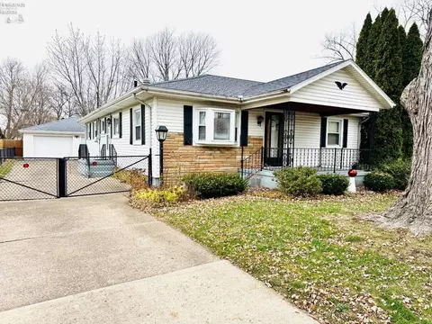 2227 Wilbert St, Sandusky, OH 44870