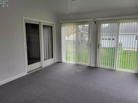 323 Berlin Rd, Huron, OH 44839 photo 7