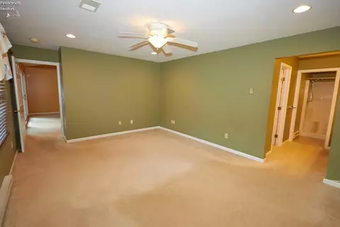 Bedroom - 1819 E Waterberry Dr, Huron, OH 44839 photo 2 of 4