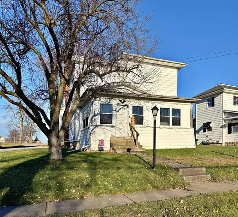 207 E Tiffin St, Attica, OH 44807