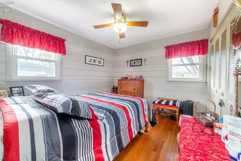 708 S Main St, Willard, OH 44890 photo 8