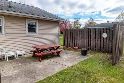 708 S Main St, Willard, OH 44890 photo 18