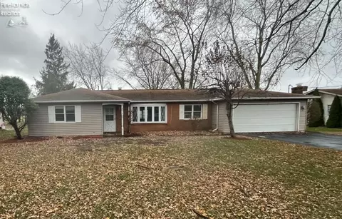 7308 Parker Rd, Castalia, OH 44824
